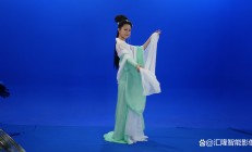 杏彩体育-神助攻：马刺力夺篮网，打破困境